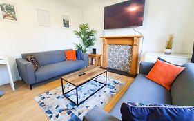Cheerful 4-Bedroom House